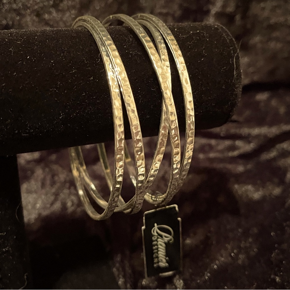 Premier Designs “Illusion” Bracelet